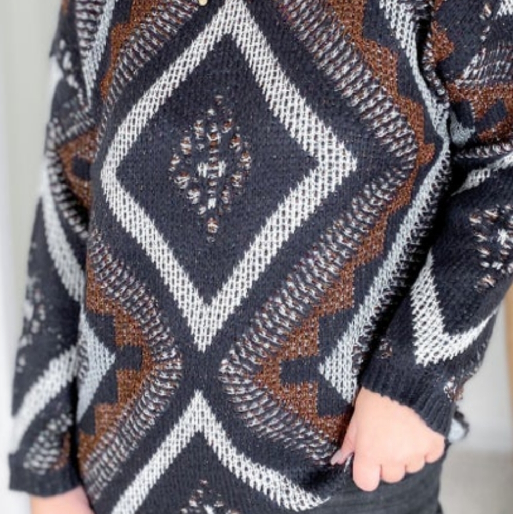 Metallic Detail Aztec Sweater - Picture 5 of 8